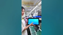 tablet per Android montato sulla parete