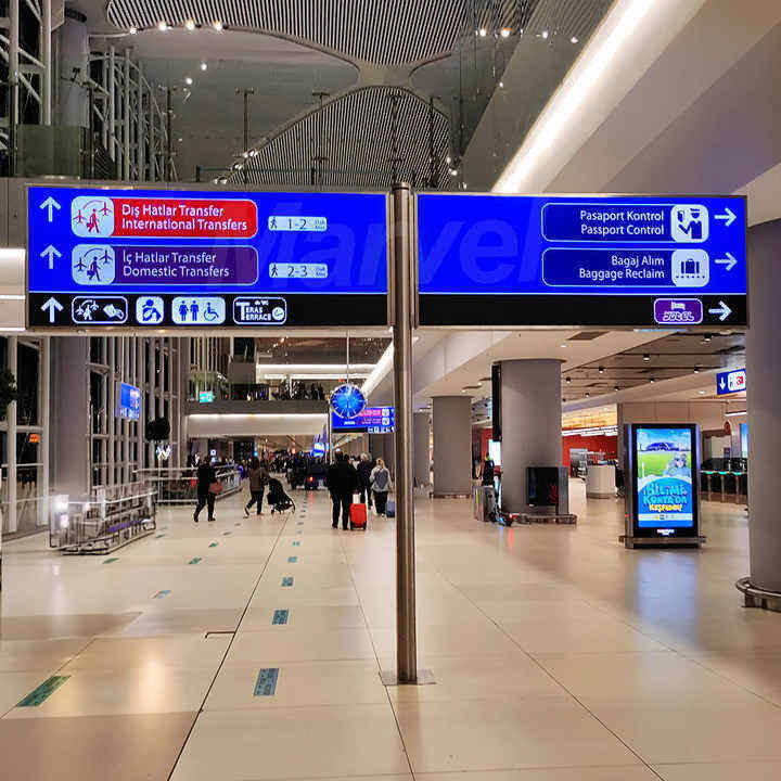 Display LCD a barra strisciata da 28 pollici, Ripiano a strisce ultra larghe, Segnaletica digitale pubblicitaria.